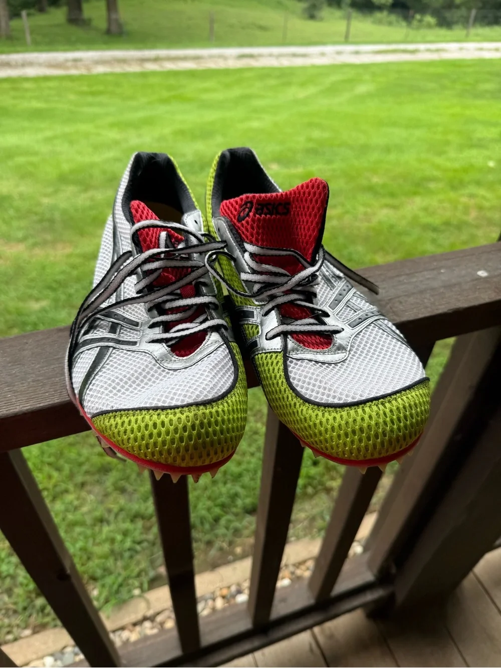 Asics Men’s Athletic Track Spikes in White, Red & Lime